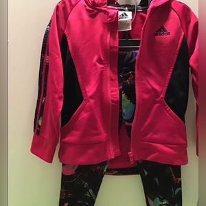 Adidas EUC Adorable 2 Piece Jogger Set 💕 Toddler Girls Size 2T